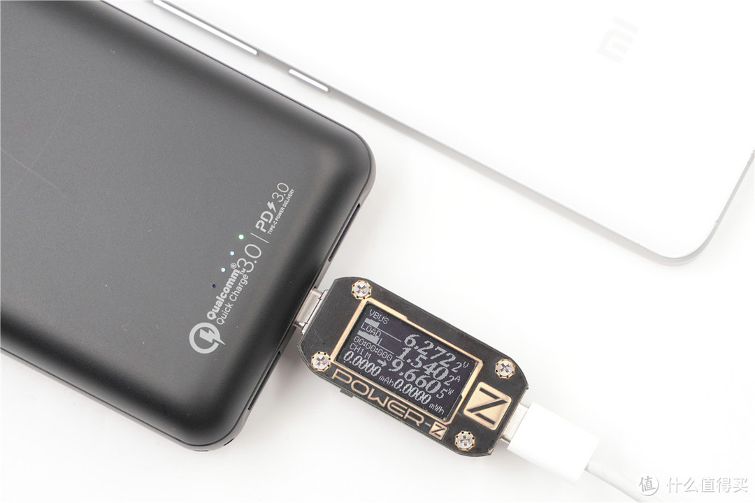 容量升级, MOMAX iPower minimal PD3移动电源评测(IP70)