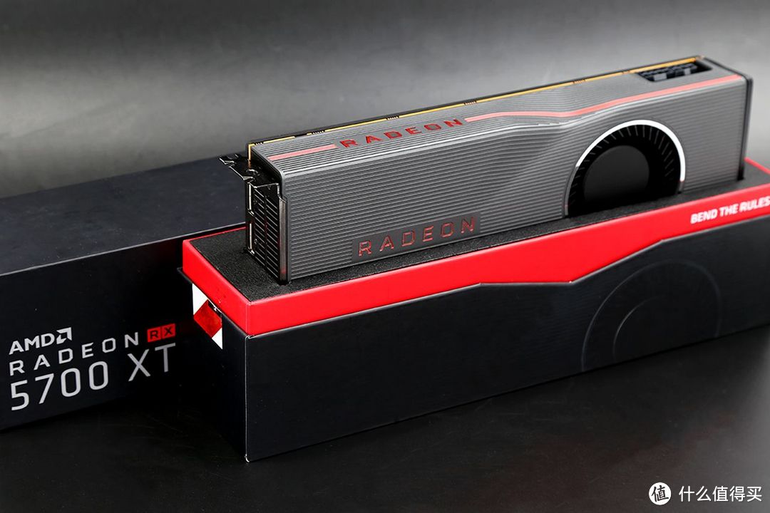 AMD RX 5700 XT 还是RTX 2070super ? 装机实测了解一下
