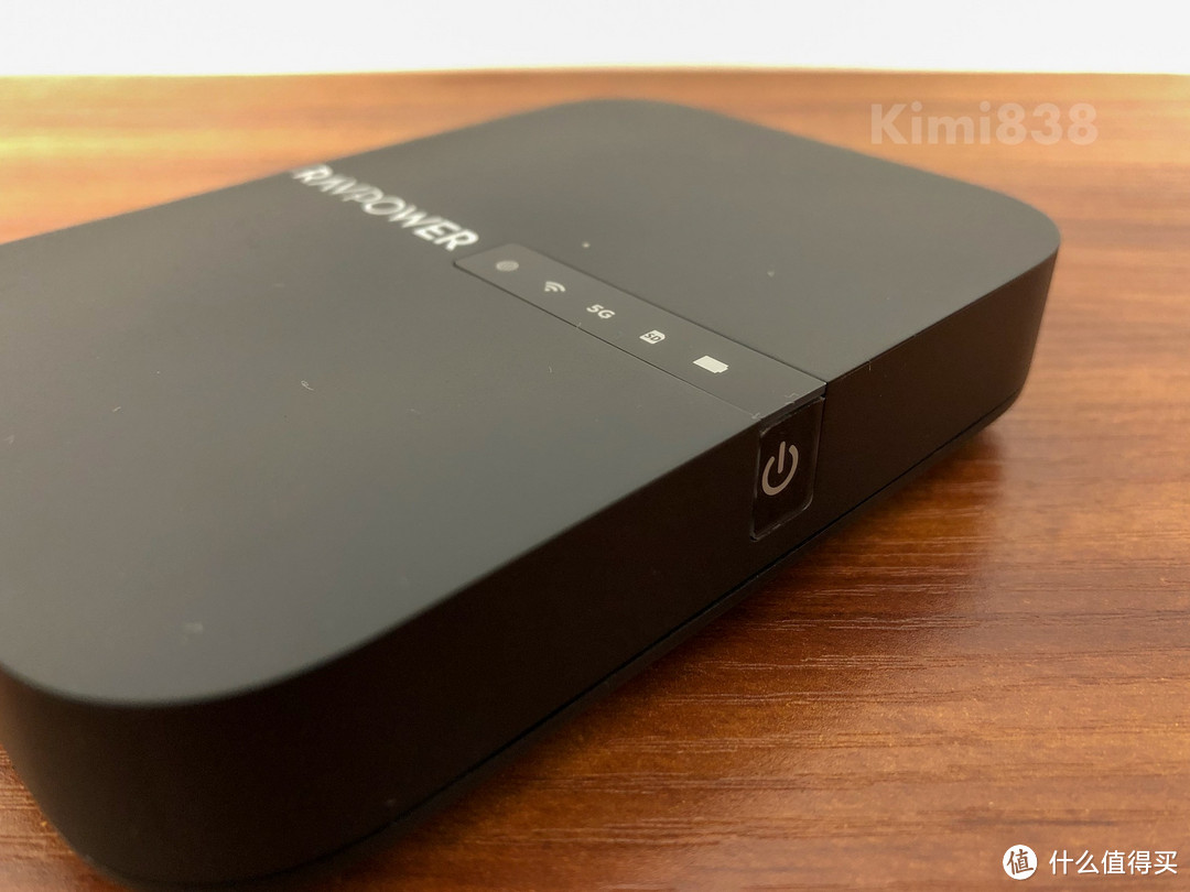 尺有所短,寸有所长:RAVPOWER RP-WD009 多功能文件管理器简评