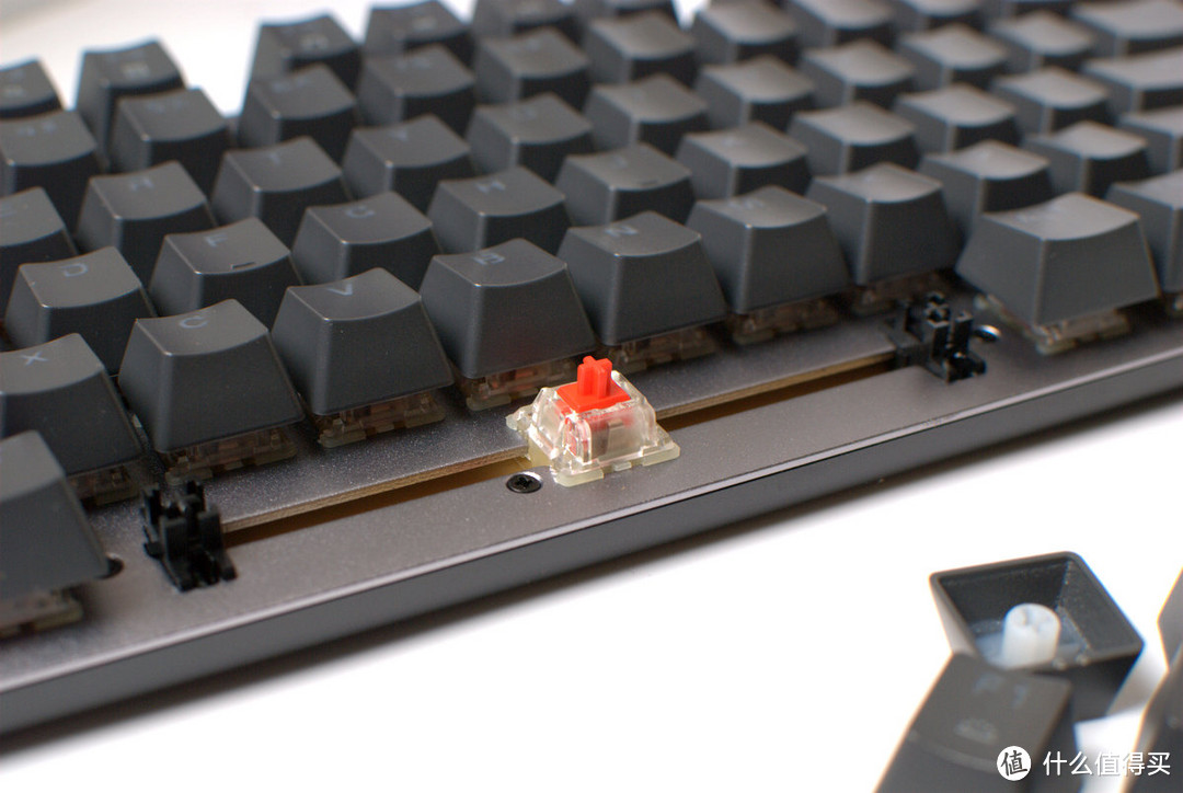 无需继续纠结——罗技k845CHERRY红轴机械键盘