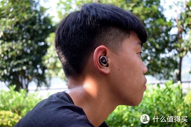 发烧级聆听感受，JBL C330TWS真无线蓝牙耳机，系出名门当然出众