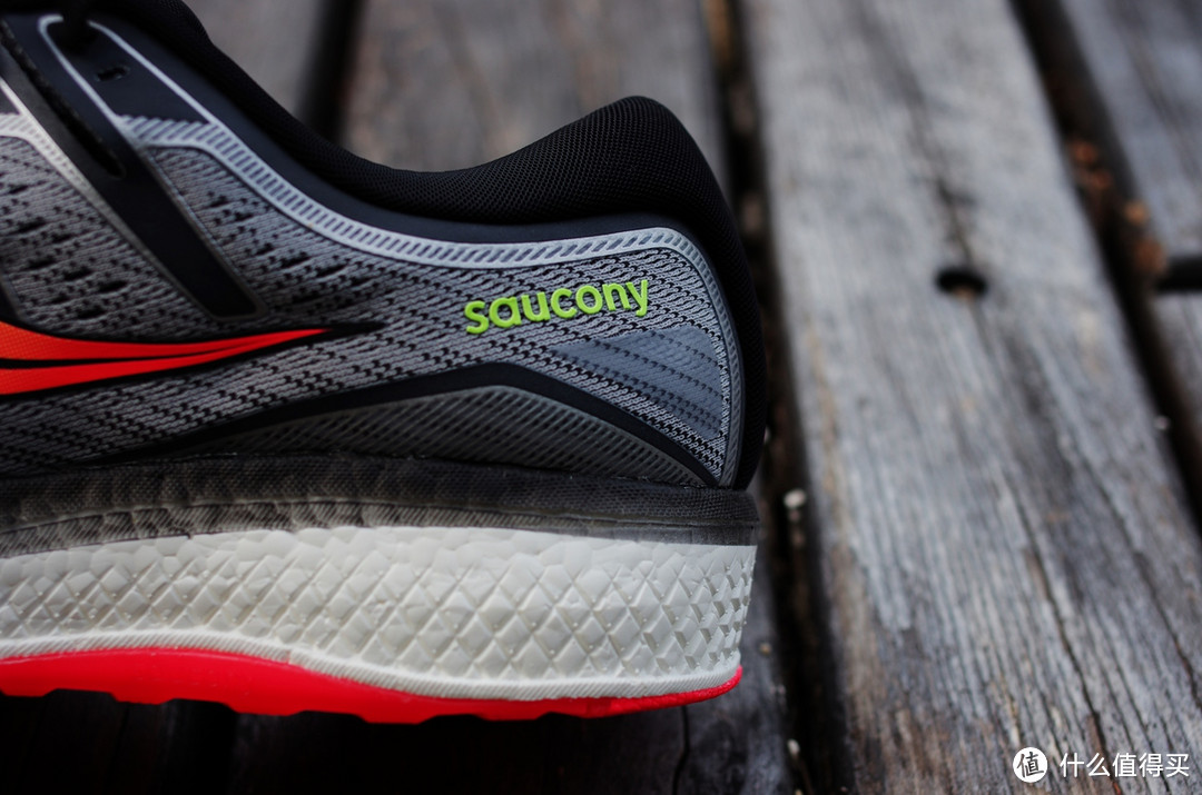 复出的第一步就是“胜利”，Saucony 索康尼 Triumph iSO 5 跑鞋