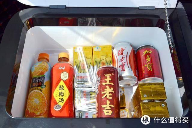 小米来了位夏日贵客！英得尔车载冰箱12L上架：车主乐坏了