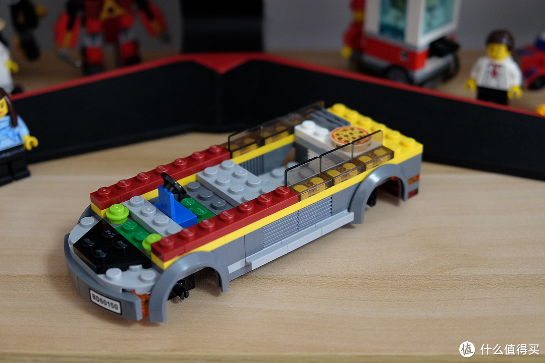 今年的七夕......还是拼乐高吧——LEGO 乐高 城市系列 60150 城市披萨车