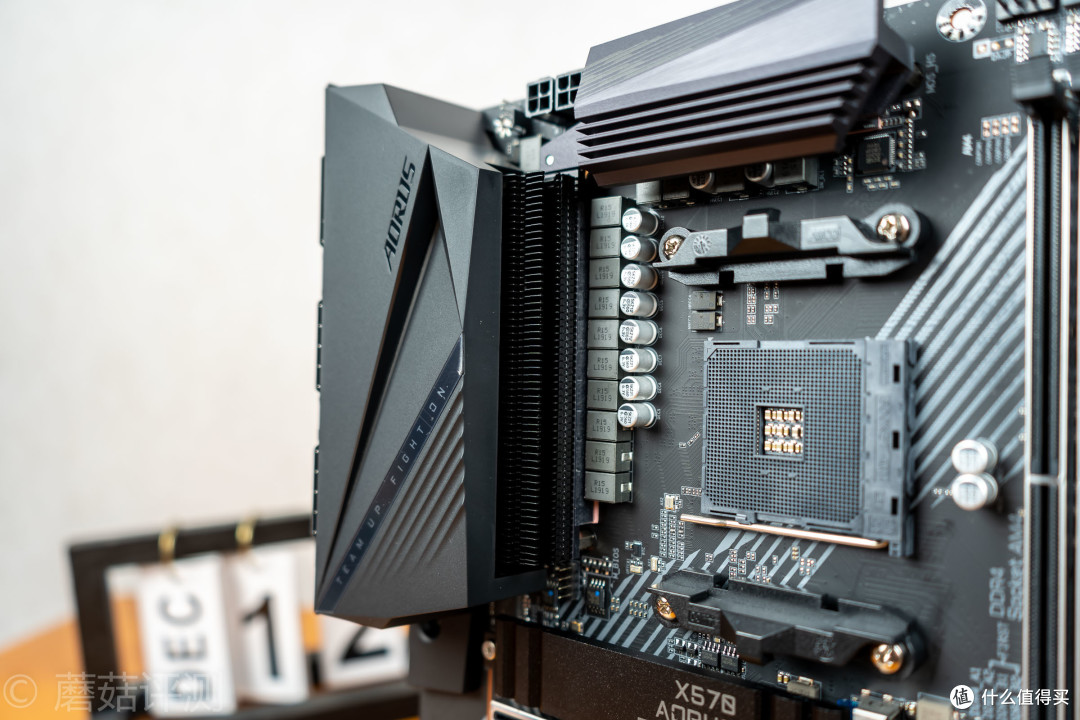 最值得入手的一块中端X570主板、技嘉(GIGABYTE)X570 AORUS PRO WIFI“电竞专家”主板