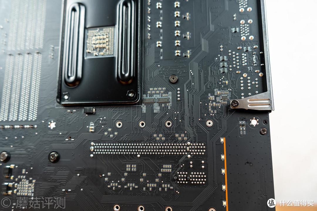 最值得入手的一块中端X570主板、技嘉(GIGABYTE)X570 AORUS PRO WIFI“电竞专家”主板