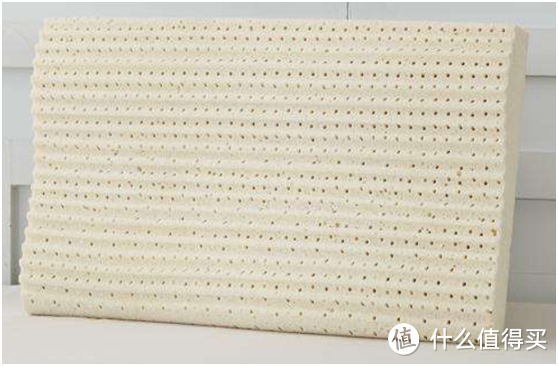 特拉雷工艺制作的乳胶枕，图片来自百度