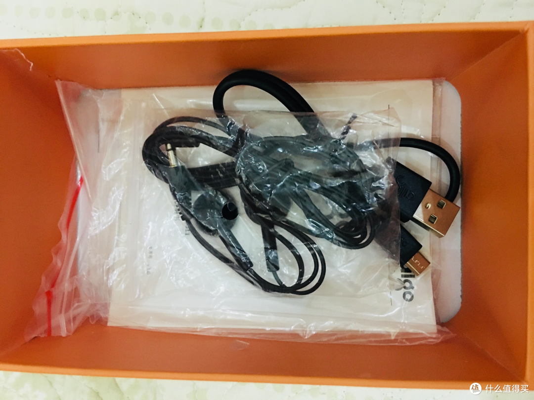 爱国者aigo录音笔R6618简单晒