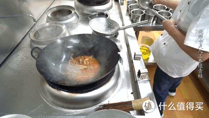 厨师长教你:“鲜椒小蛙”的家常做法,味道很四川,先收藏了