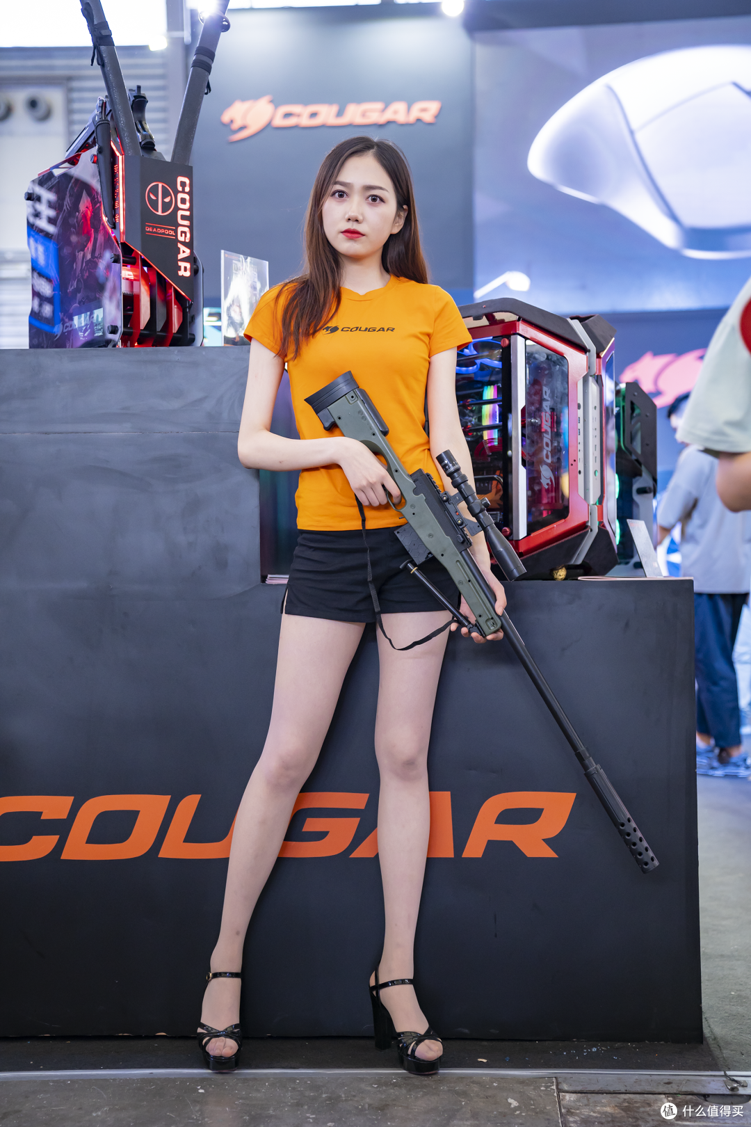 现场售出的60万元的MOD主机长啥样?定制主机的春天到了?