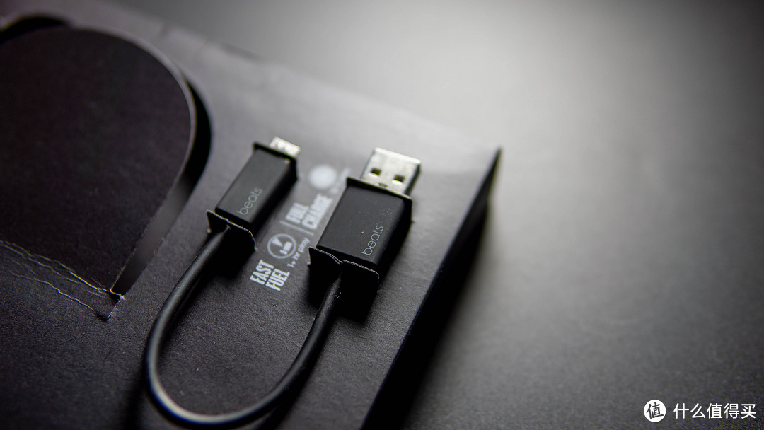 300元的动词打次还有w1芯片ebay低价powerbeats3体验