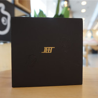 JEET Air Plus耳机外观展示(充电仓|耳套|充电线|按键|接口)