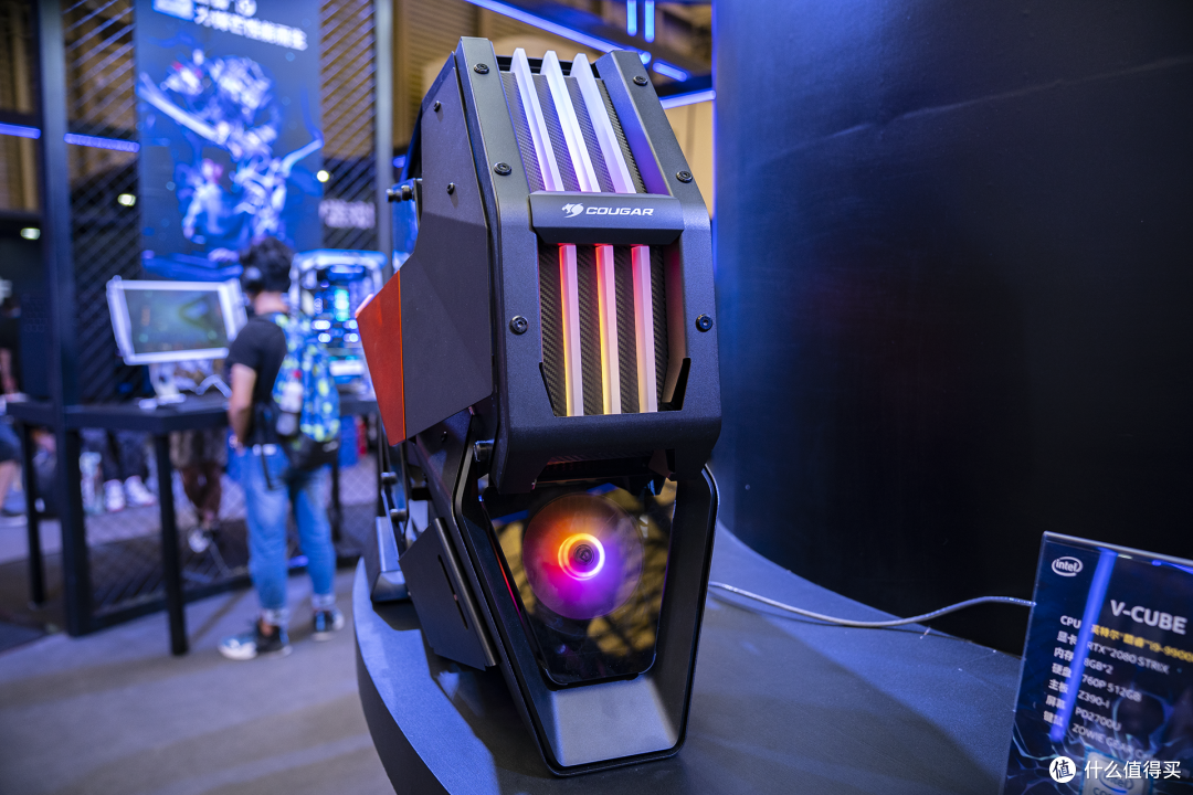 现场售出的60万元的MOD主机长啥样?定制主机的春天到了?