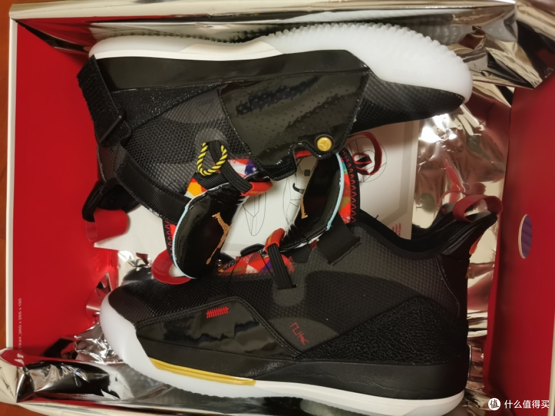 aj33猪年限定