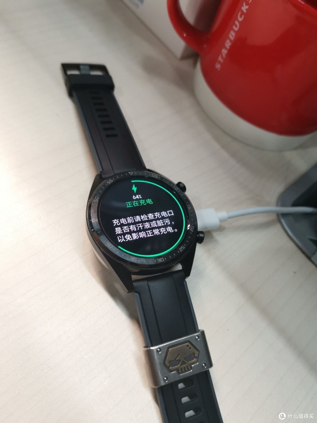 互联网公司游戏工作者的办公桌好物123