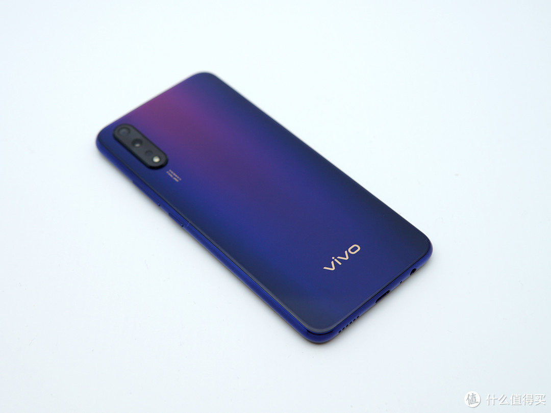 大碗实惠分量足——vivo Z5智能手机