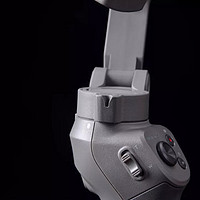 大疆OSMO MOBILE 3 手机稳定器机身设计(折叠扣|横滚轴|充电口|按键|拨轮)