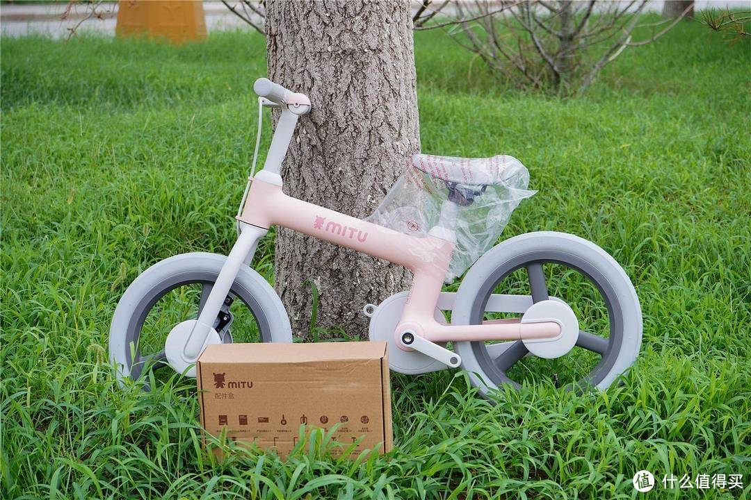 宝宝的幸福童年怎么能够少的了它---米兔儿童自行车14寸分享