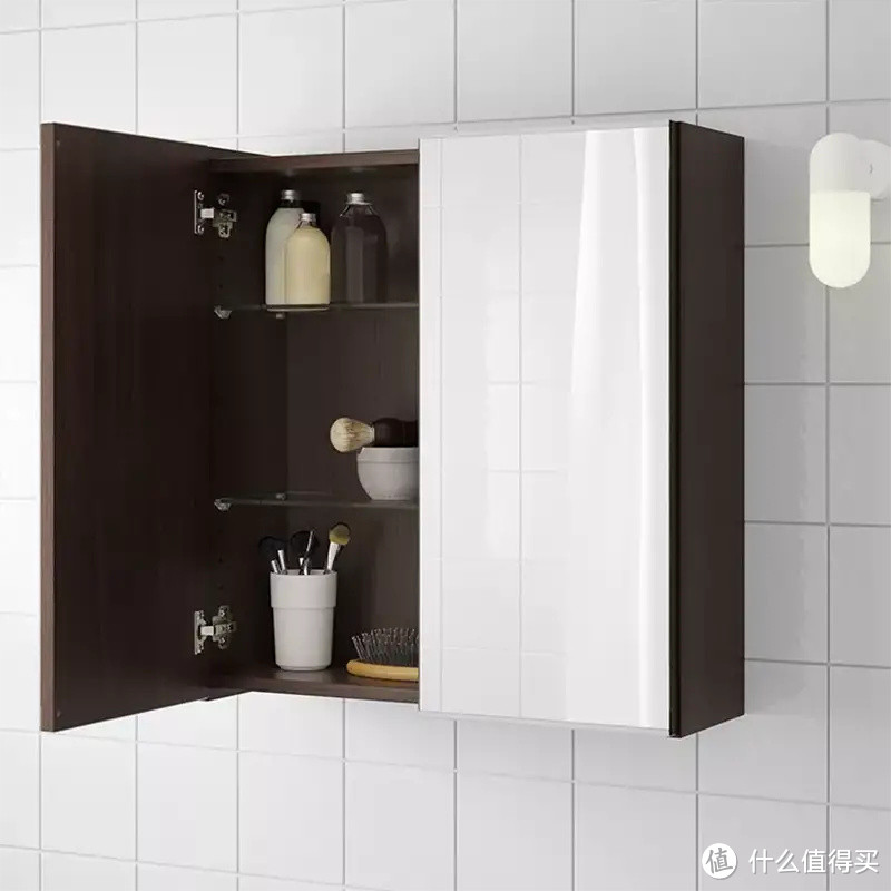 让小卫生间装出大卫浴的感觉，浴室扩容只在方寸之间