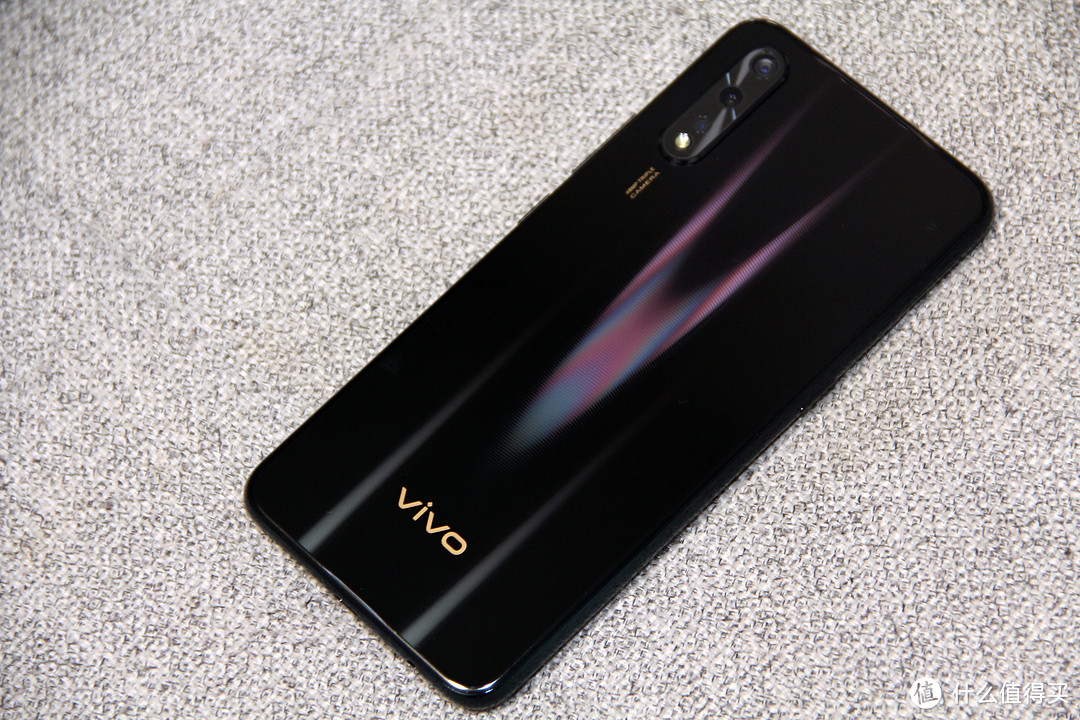 有颜值的亲儿子-vivo Z5手机评测