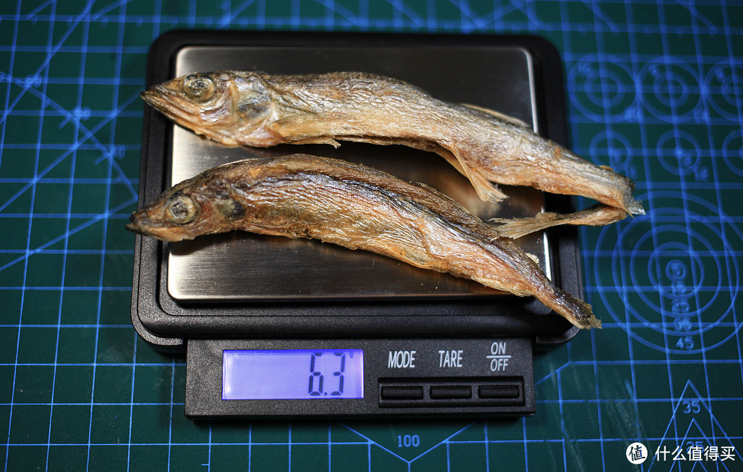 猫欢狗爱的小零食，“饺子&月饼”亲测佩妮6+1冻干