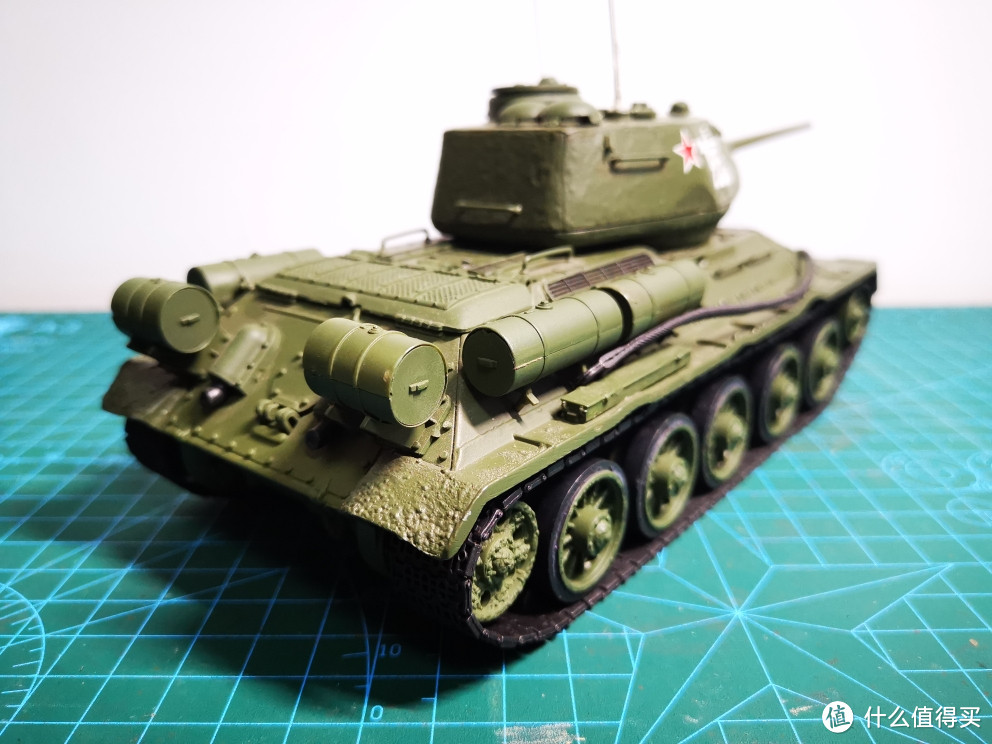 FOV 1:32 T-34/85 中型坦克