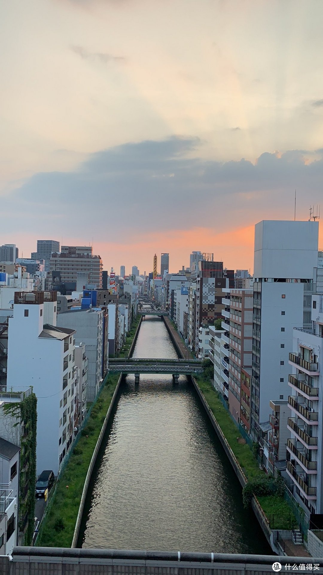 夕阳下的大阪城　拍摄地点：大阪