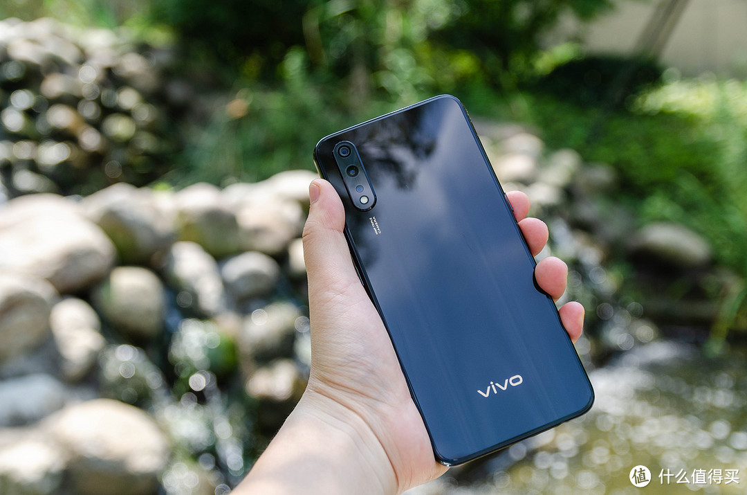 年轻不做选择题，十项全能我都要：全能手vivo Z5体验测试