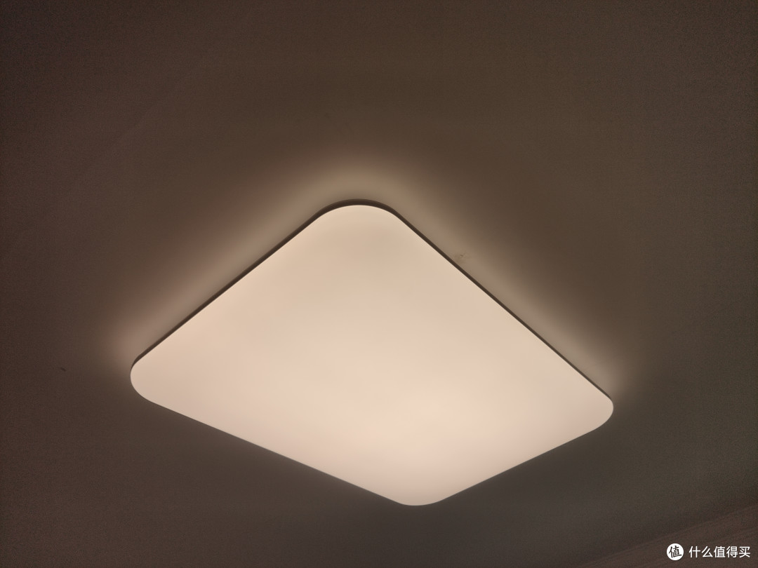 你是我生命中的那轮明月 - Yeelight灵犀吸顶灯套系