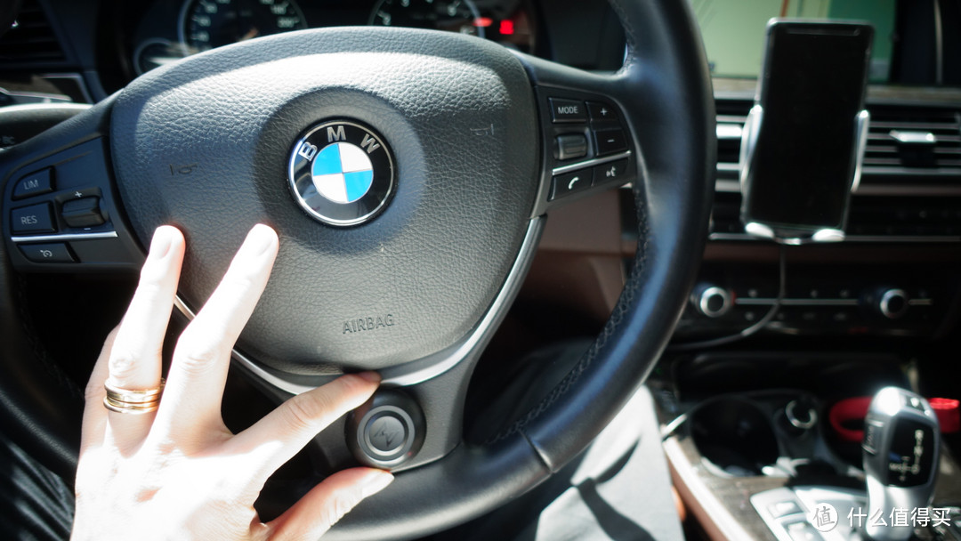解放双手语音控制：70迈行车智能助手套装开箱体验