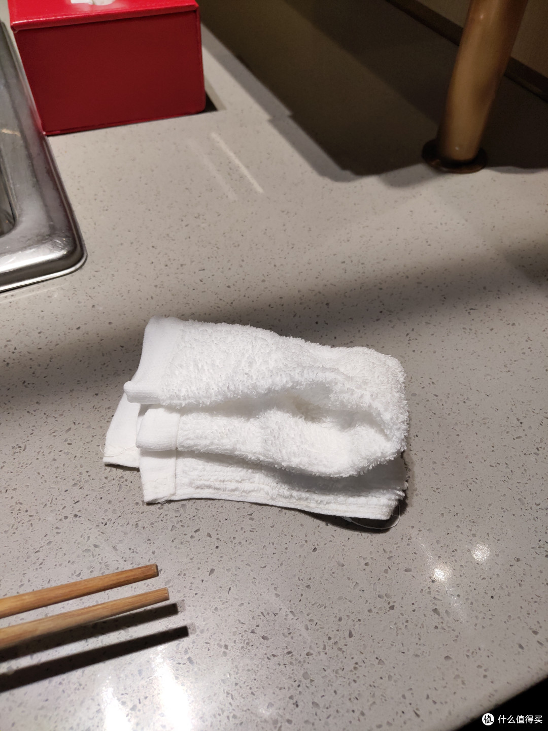 时隔将近十年,再吃海底捞,感觉只有一个字:贵