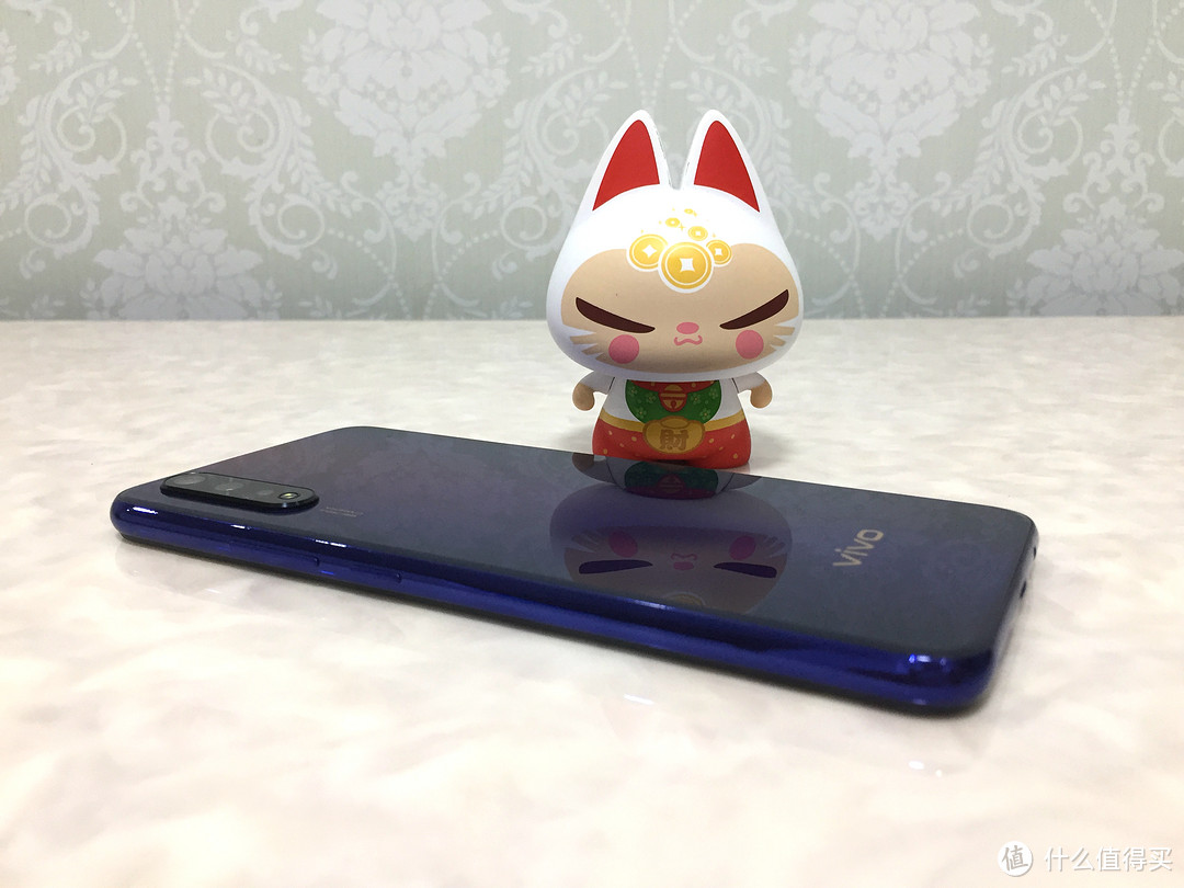 有颜有实力的三摄手机！vivo Z5 手机开箱试用