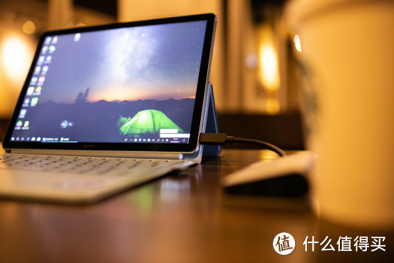 灵活的随身好助手，Matebook E让你从容面对工作