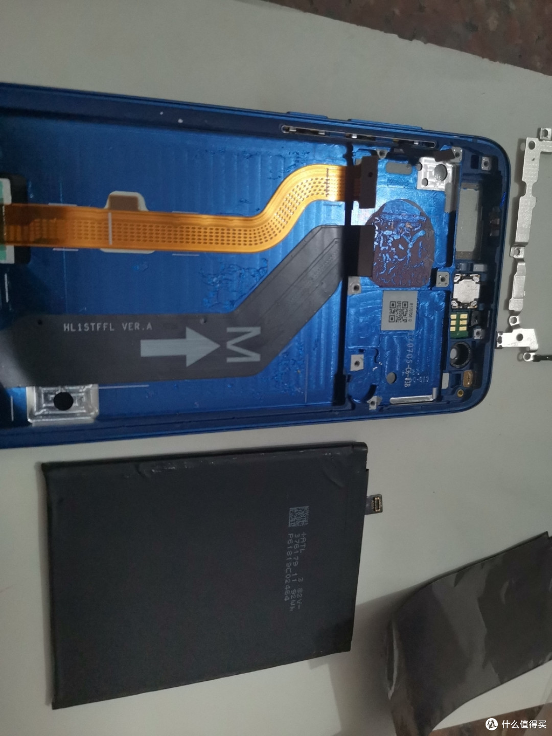 自己动手丰衣足食华为荣耀9换中框过程