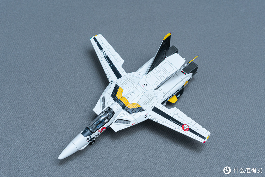 Ride of the Valkyries，Calibre Wings VF-1S 战机模型