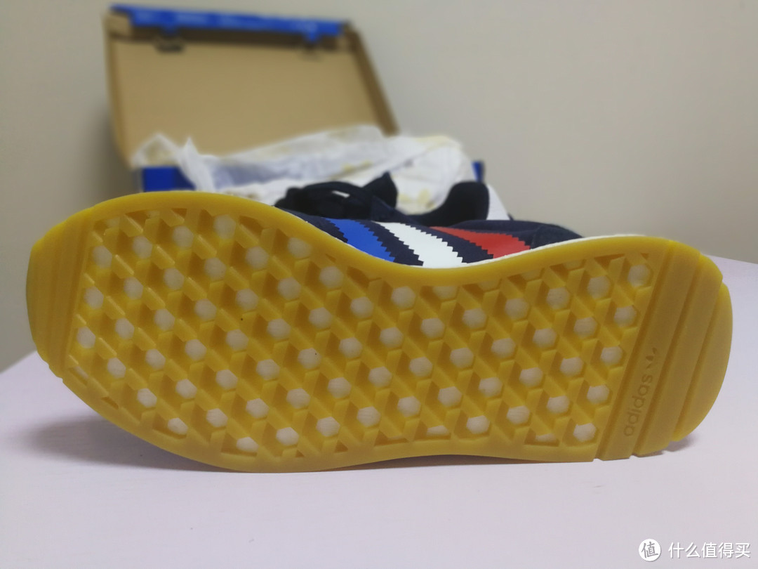 200多元的BOOST谁不爱？——Adidas Originals 三叶草 I-5923 开箱