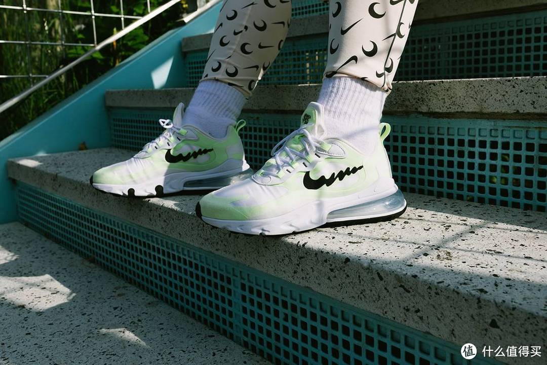 波浪纹Swoosh:NIKE 耐克 携手 心理治疗师 推出 Air Max 270 React “In My Feels”运动鞋
