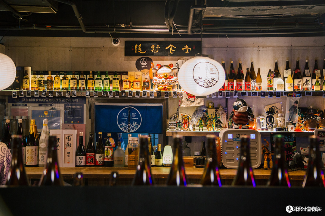 郑州这家最潮的日料餐厅,相信只有少数热爱街头文化的你懂