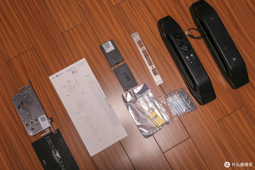 刷脸开锁,小米有品众筹,2499元,小嘀人脸识别智能锁R5测评