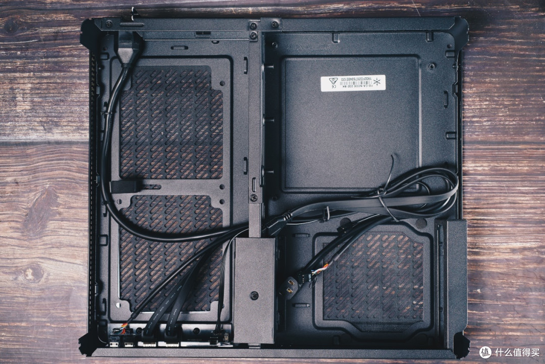 精工细作的瑞典ITX机箱，分形工艺NODE 202评测