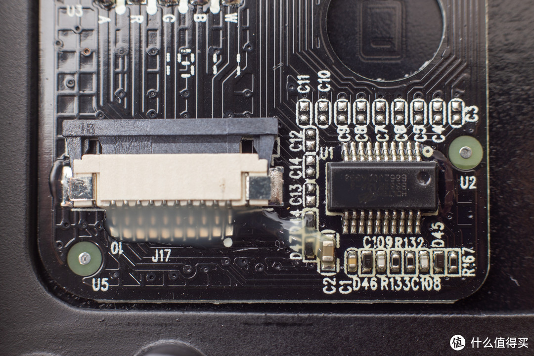 前面板按键区域PCB细节