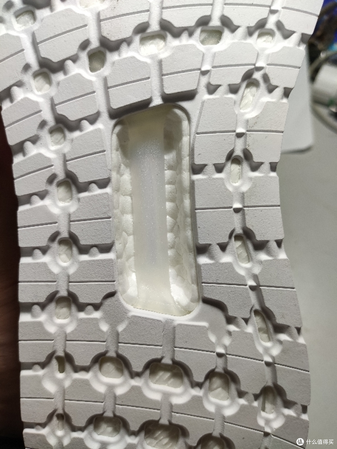 超值晒单:不到300的ultraboost 19 纯白款首晒