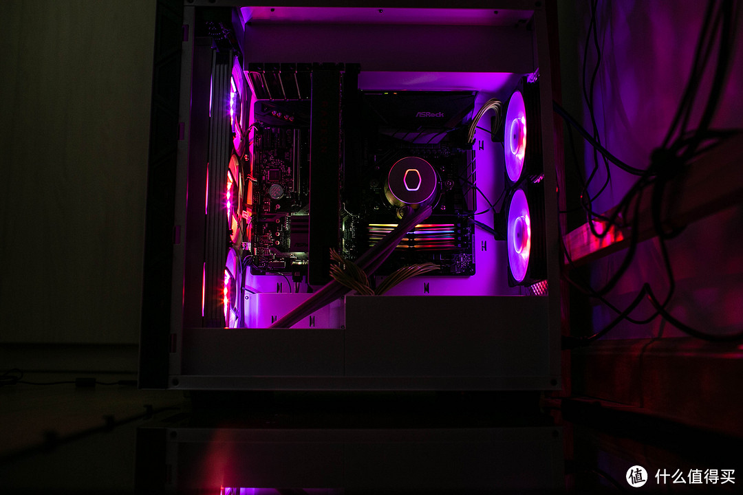 银色质感一体风扇酷冷至尊p360冰神开箱装机体验