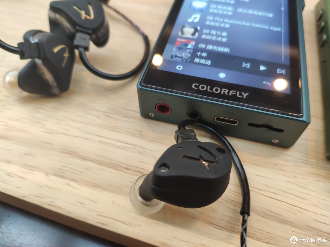音乐本该如此,七彩虹 COLORFLY U6 试听试玩