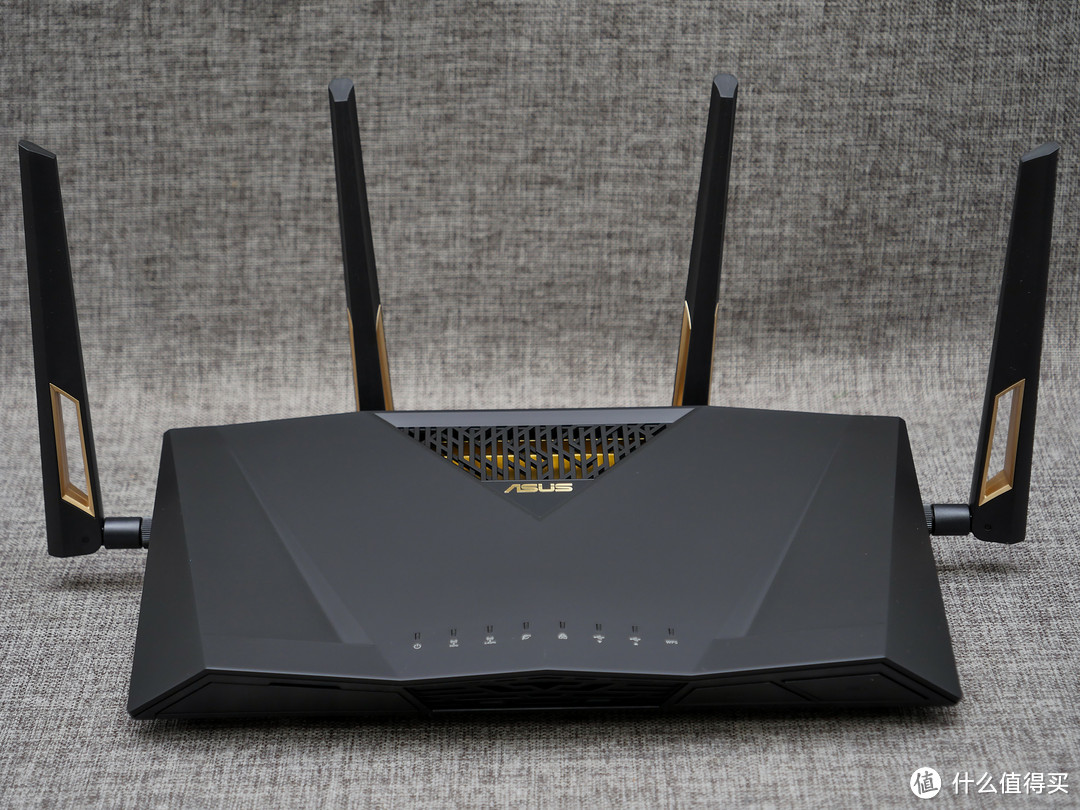 我的第一个Wi-Fi6路由器？华硕 RT-AX88U开箱小测