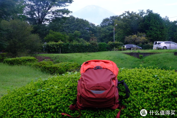 清晨酒店边上嘚瑟着看到富士山全景，拍照留念下。