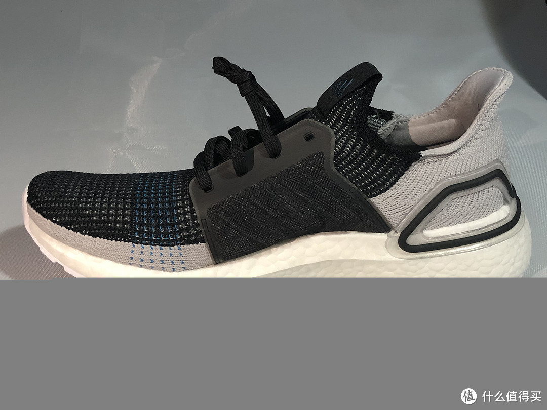 我的第一双UB——304元的Adidas 阿迪达斯 UltraBOOST 19抢购经历及开箱