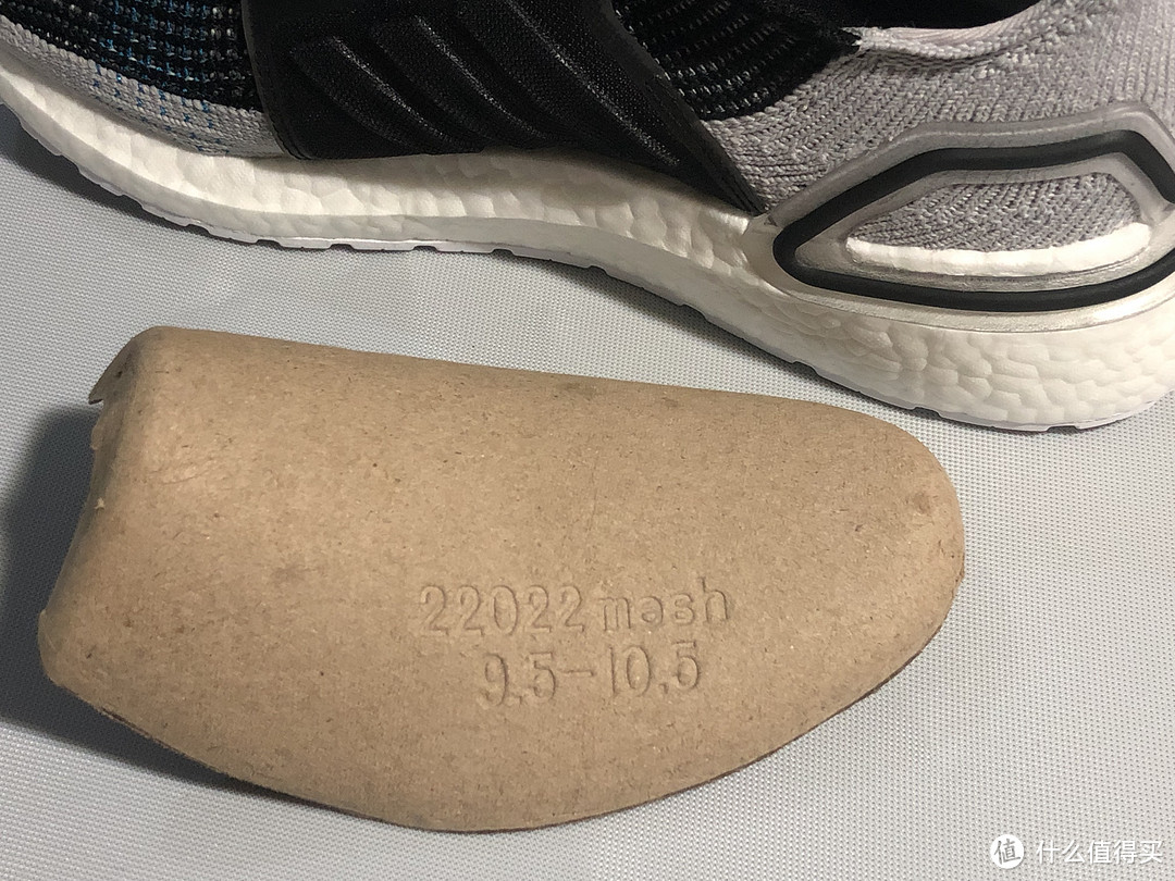 我的第一双UB——304元的Adidas 阿迪达斯 UltraBOOST 19抢购经历及开箱