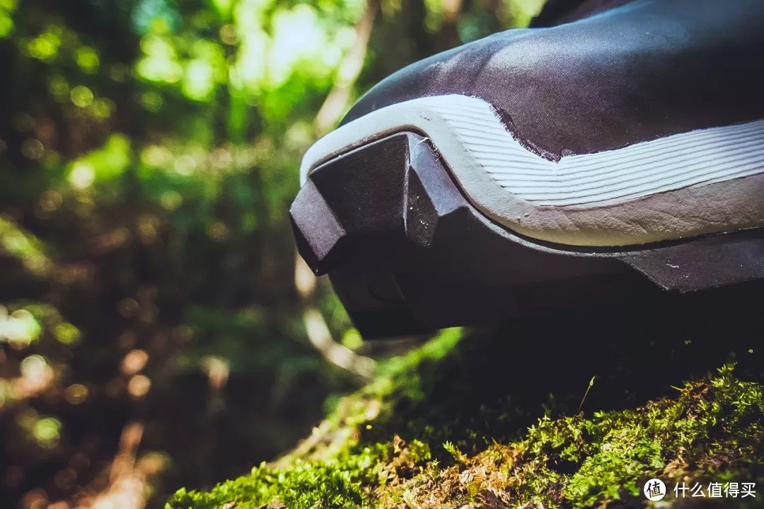 从城市跑向山野 ——萨洛蒙Salomon superCROSS越野跑鞋测评