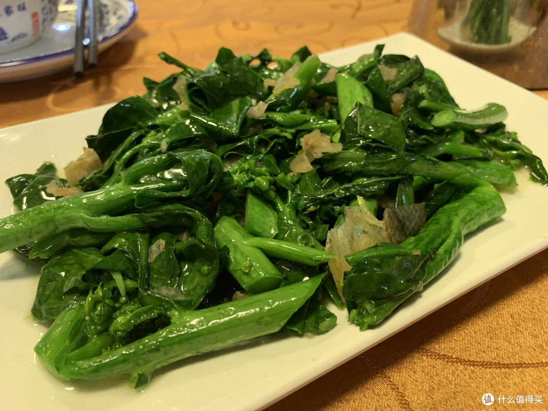 好吃实惠的海鲜砂锅粥，家常小菜也不错